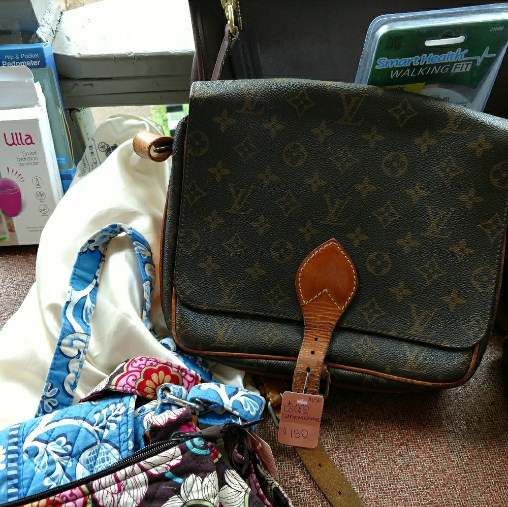 Louis Vuitton cross body